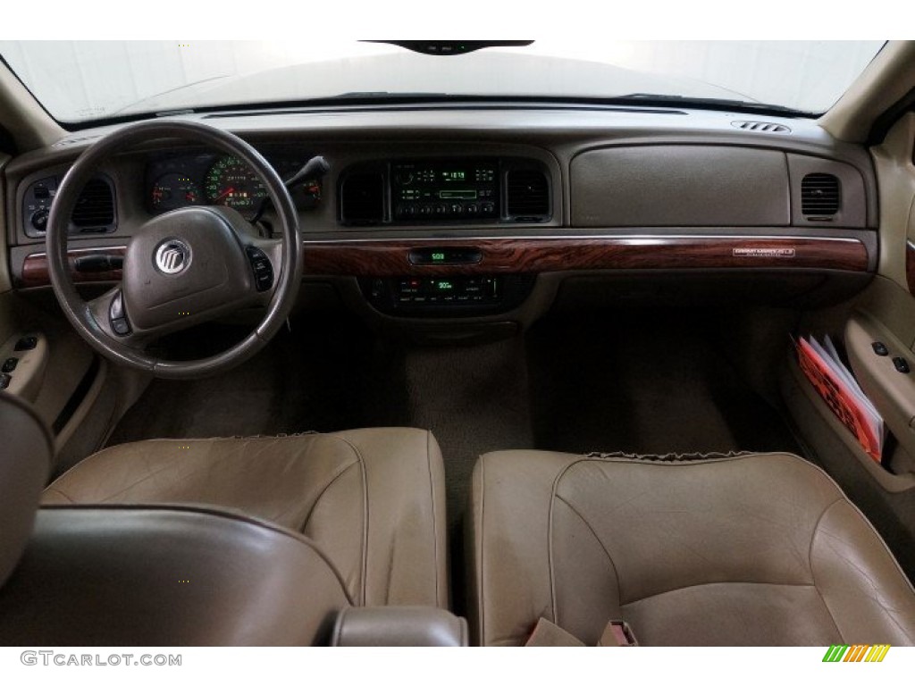 2002 Grand Marquis LS - Arizona Beige Metallic / Medium Parchment photo #20