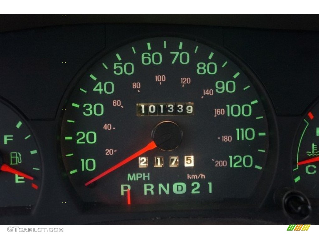 2002 Grand Marquis LS - Arizona Beige Metallic / Medium Parchment photo #25