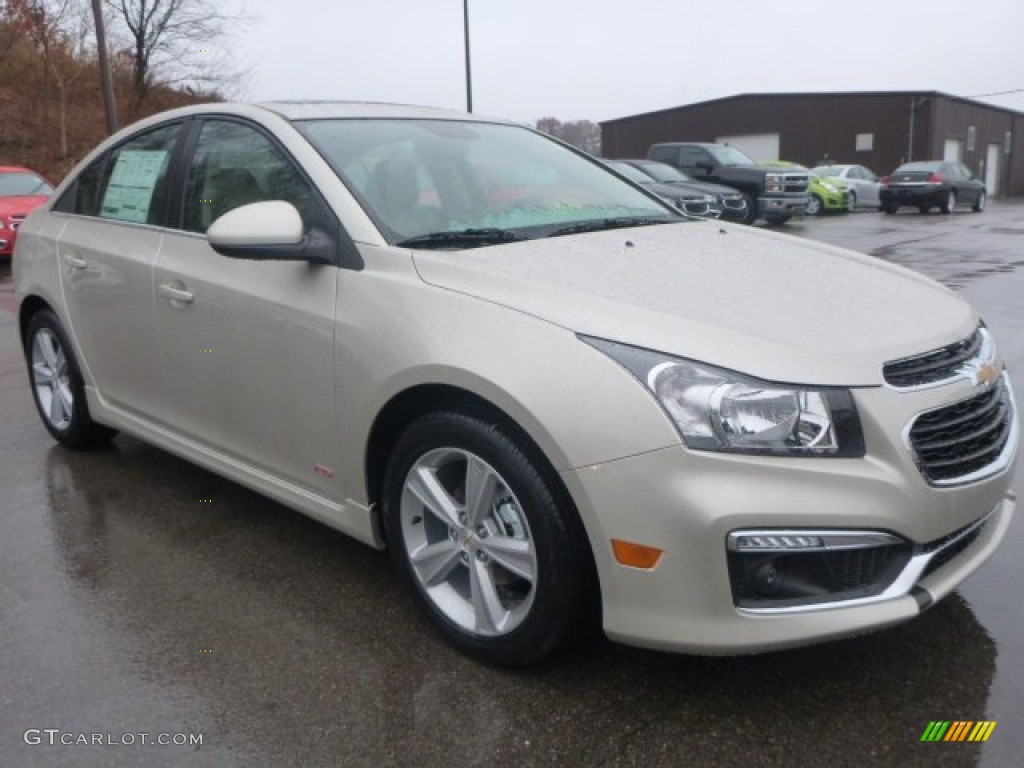 Champagne Silver Metallic 2015 Chevrolet Cruze LT Exterior Photo #99201949