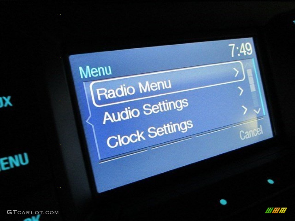 2015 Taurus SE - Magnetic Metallic / Dune photo #18