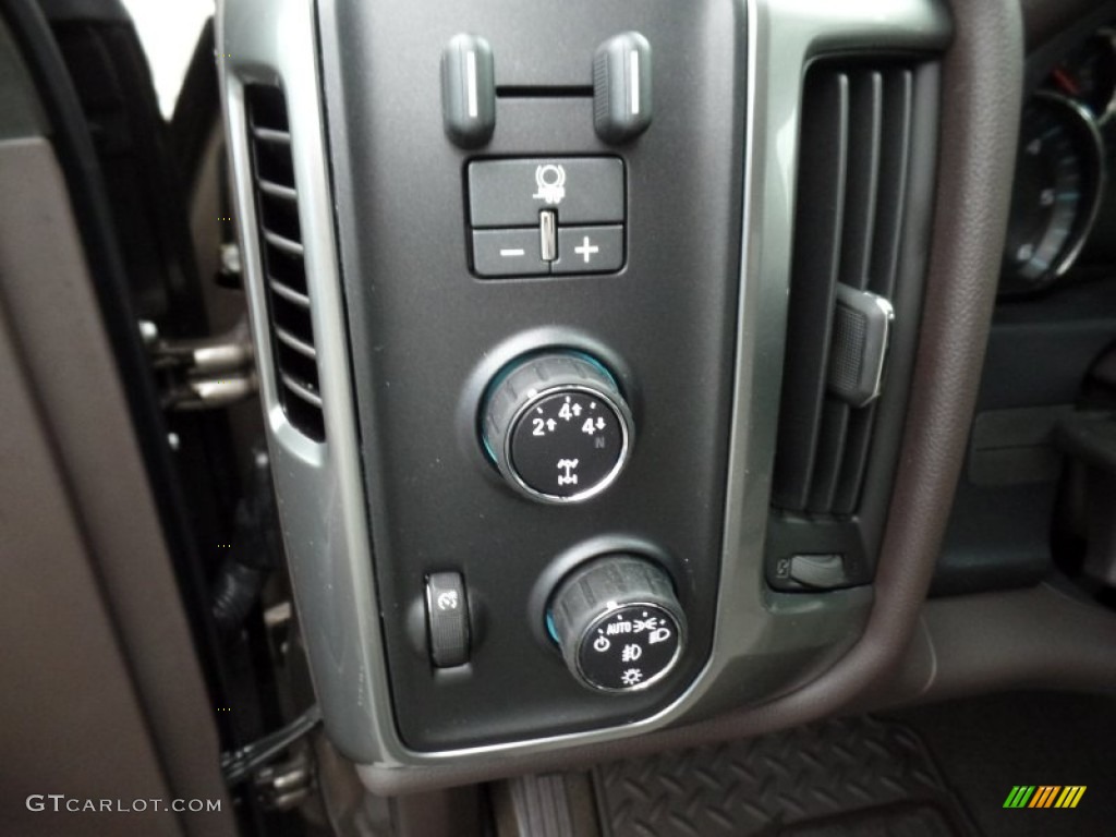 2015 Chevrolet Silverado 3500HD LT Crew Cab Dual Rear Wheel 4x4 Controls Photo #99214293