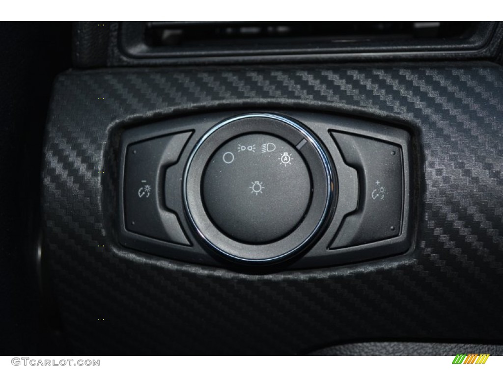 2015 Ford Mustang V6 Coupe Controls Photo #99219142