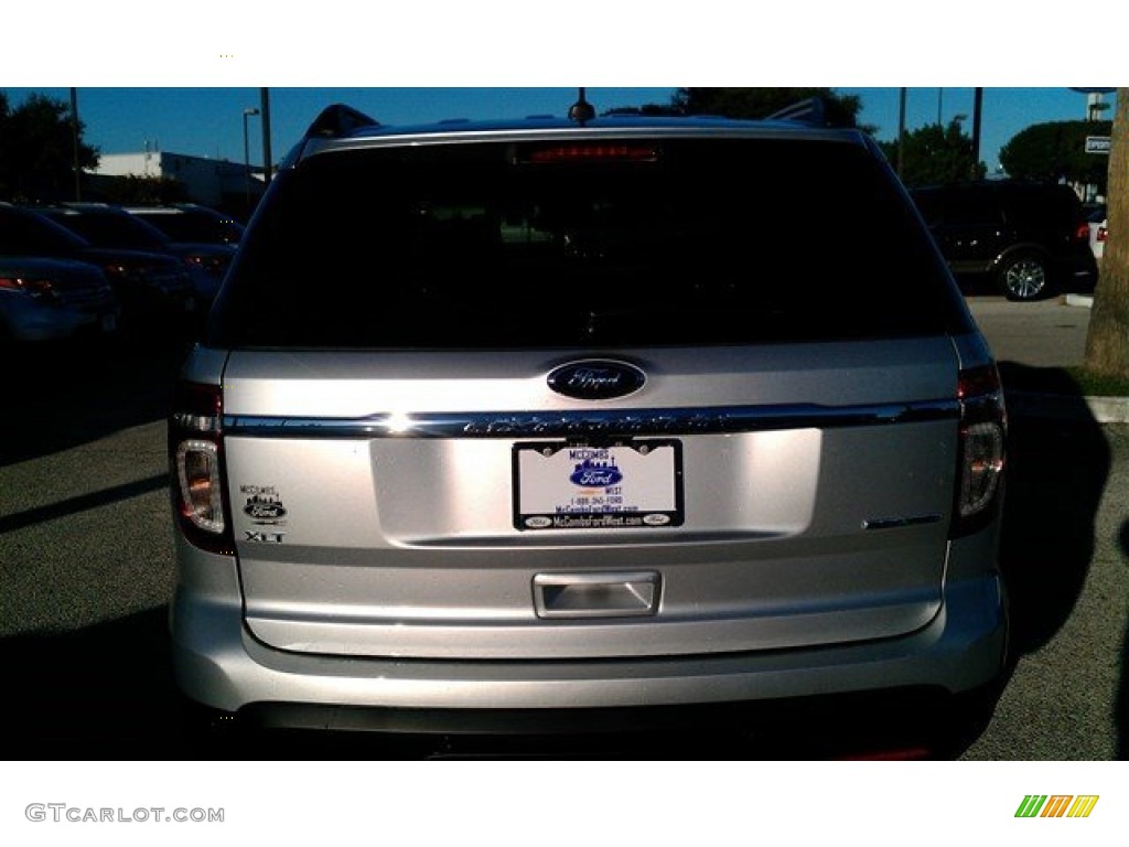 2015 Explorer XLT - Ingot Silver / Charcoal Black photo #5