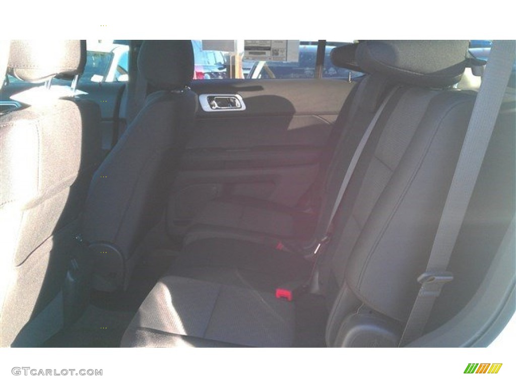 2015 Explorer XLT - Ingot Silver / Charcoal Black photo #9