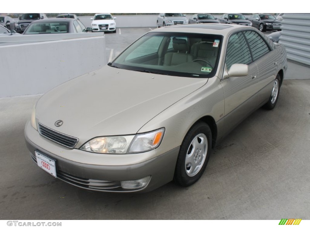 1999 ES 300 - Cashmere Beige Metallic / Ivory photo #3