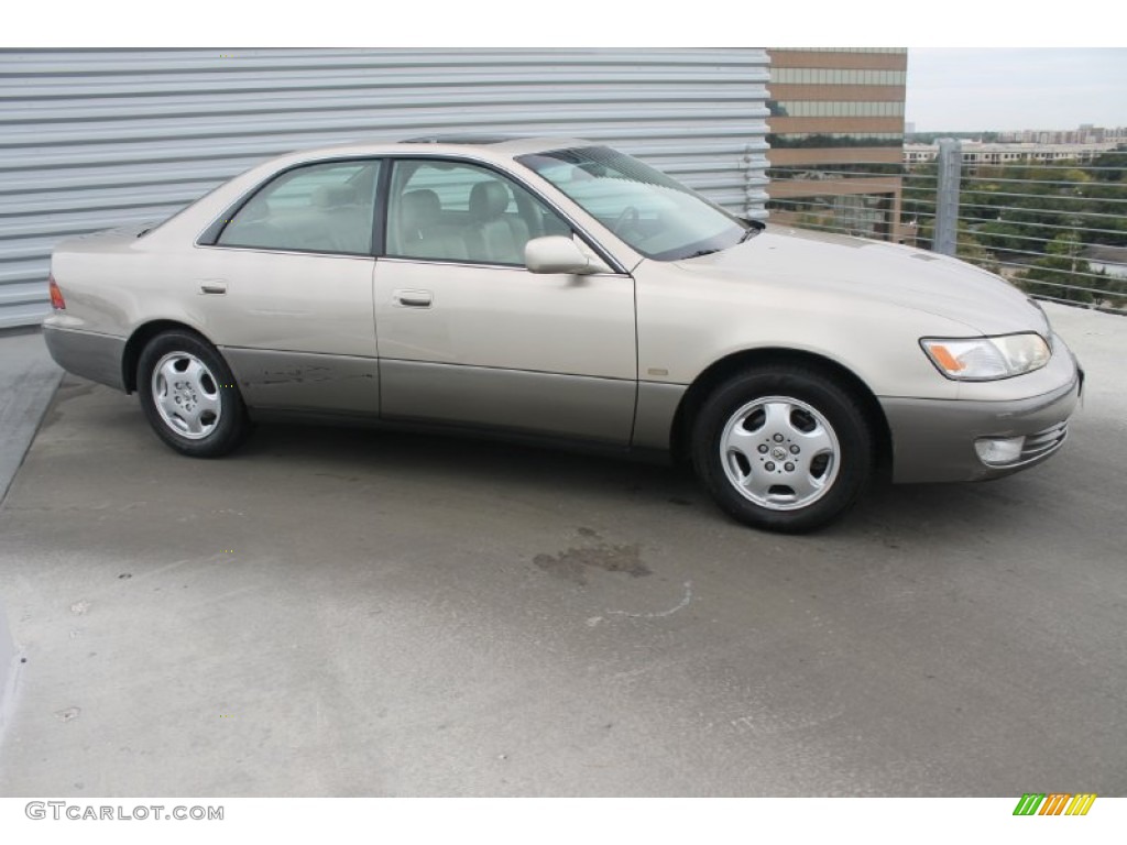 1999 ES 300 - Cashmere Beige Metallic / Ivory photo #11