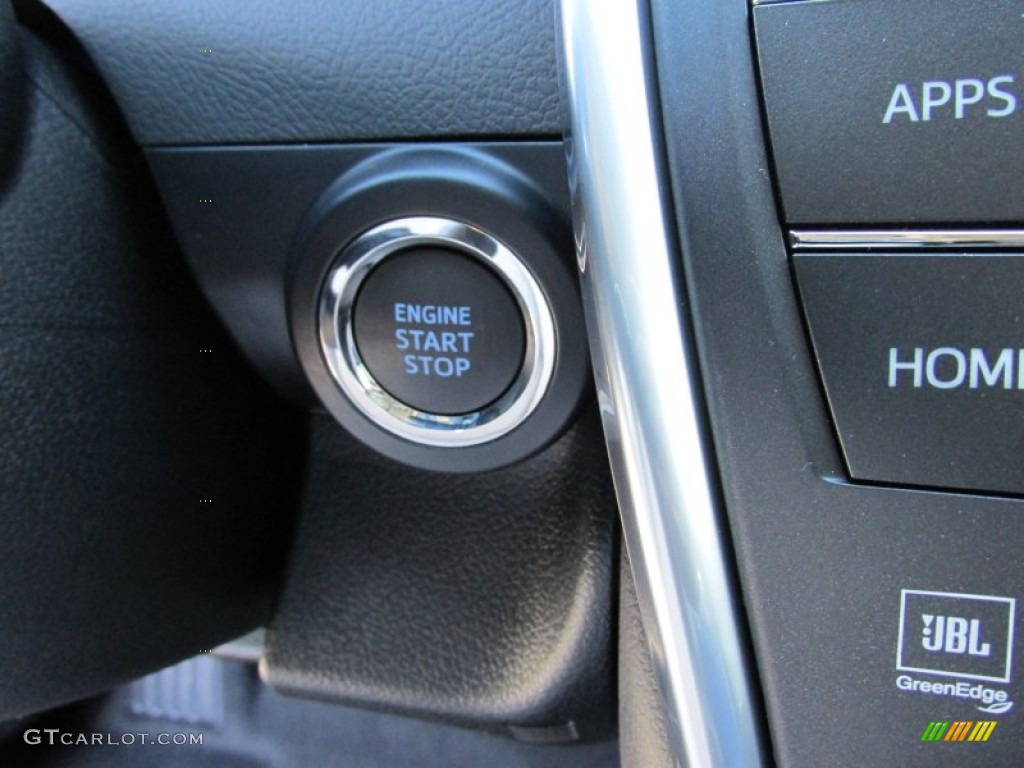 2015 Toyota Camry XSE V6 Controls Photo #99238472