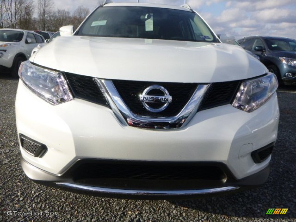 2015 Rogue SV AWD - Pearl White / Charcoal photo #8