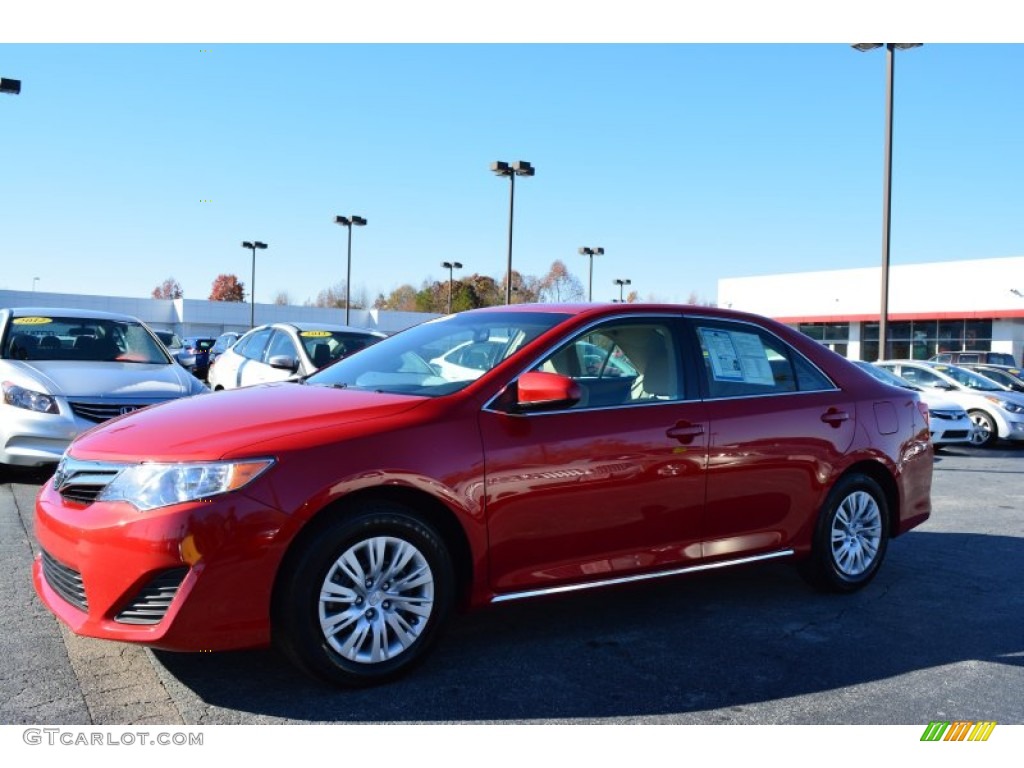 2014 Camry LE - Barcelona Red Metallic / Ivory photo #7