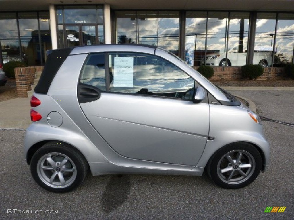 2012 fortwo passion coupe - Silver Metallic / Design Black photo #2