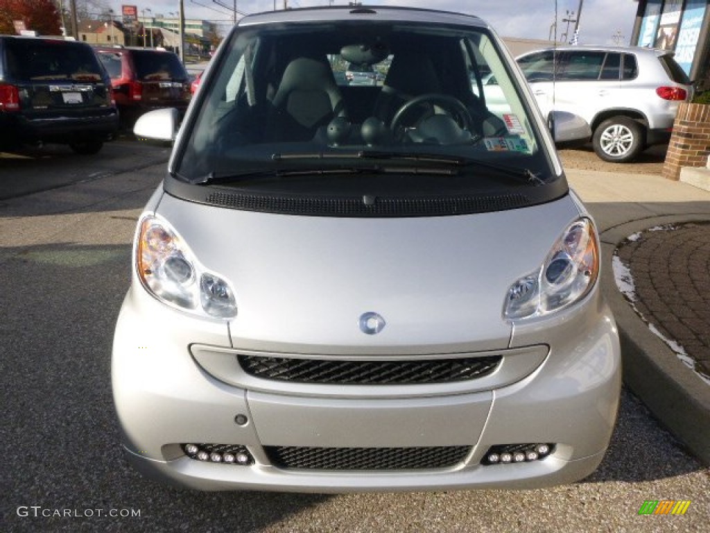2012 fortwo passion coupe - Silver Metallic / Design Black photo #9
