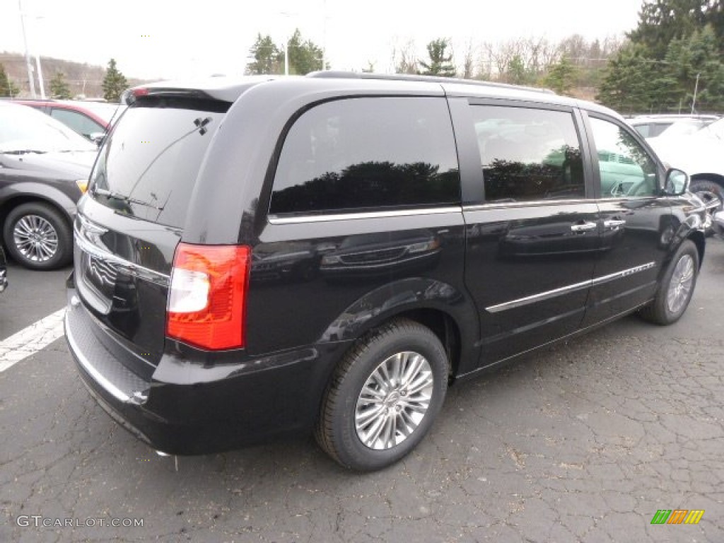 2015 Town & Country Touring-L - Mocha Java Pearl / Black/Light Graystone photo #6