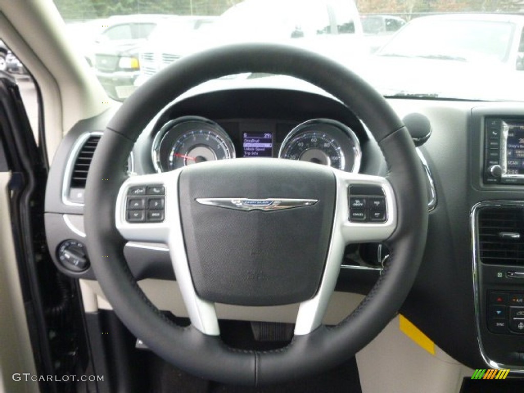 2015 Town & Country Touring-L - Mocha Java Pearl / Black/Light Graystone photo #19