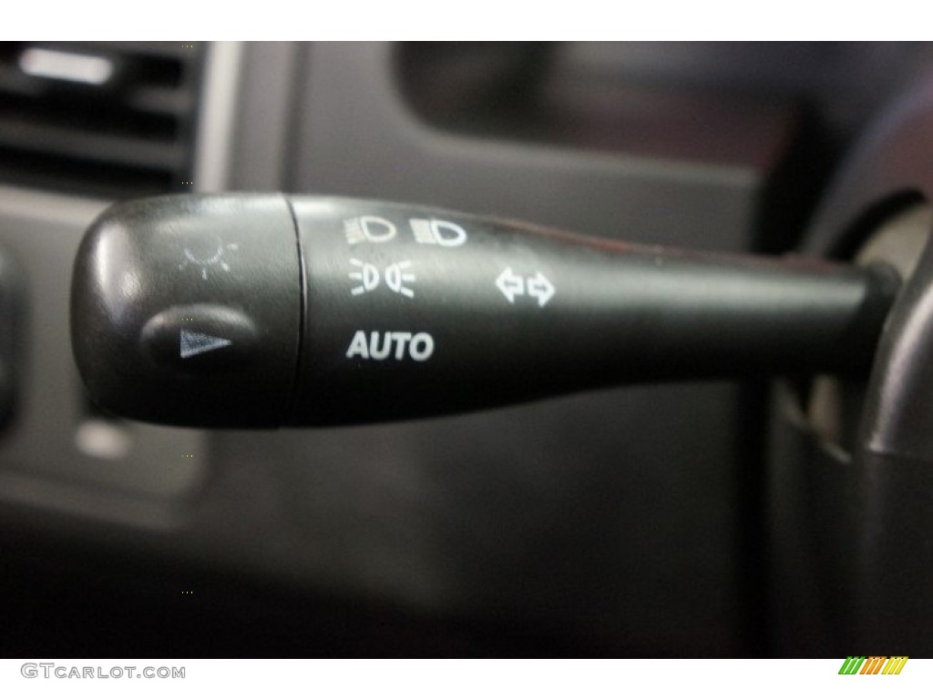 2006 Torrent  - Silver Alloy Metallic / Ebony Black photo #22