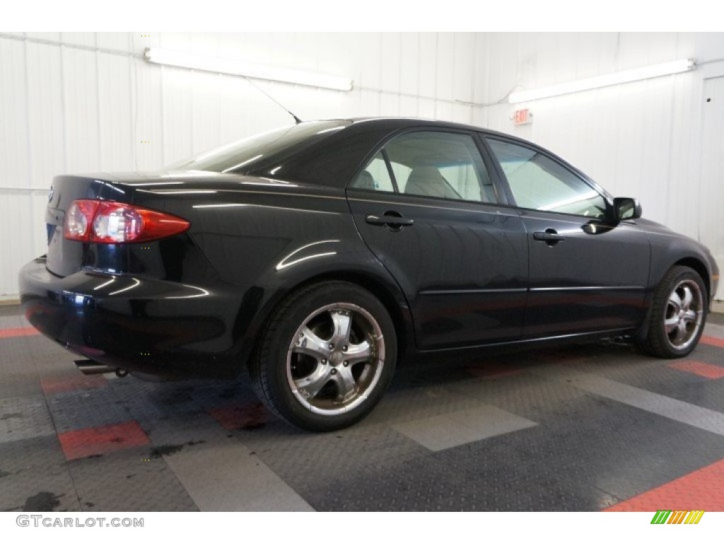 2004 MAZDA6 i Sedan - Onyx Black / Beige photo #7