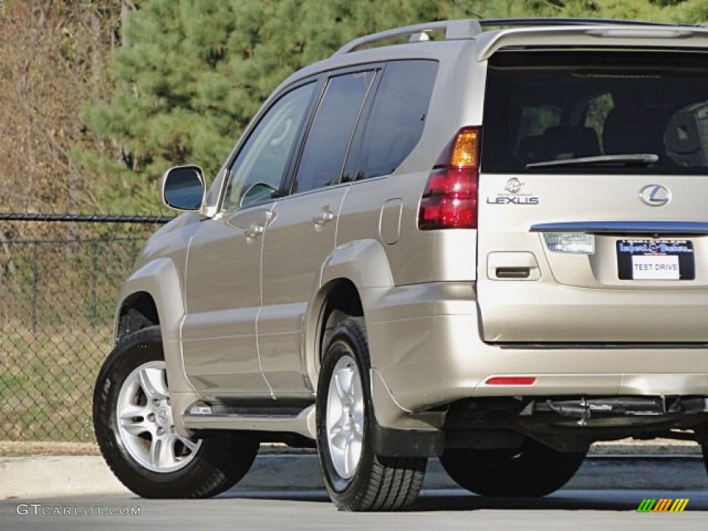 2006 GX 470 - Savannah Beige Metallic / Ivory photo #41