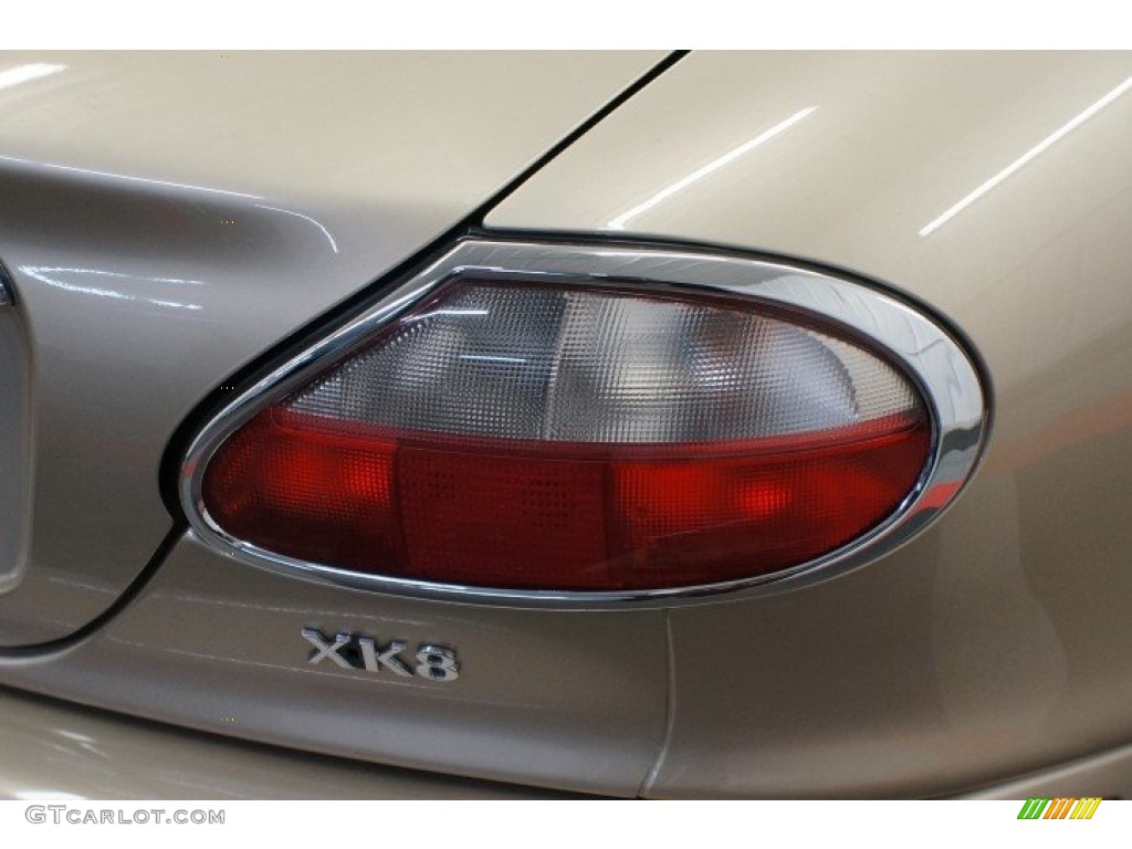 2000 XK XK8 Convertible - Topaz Metallic / Oatmeal photo #44
