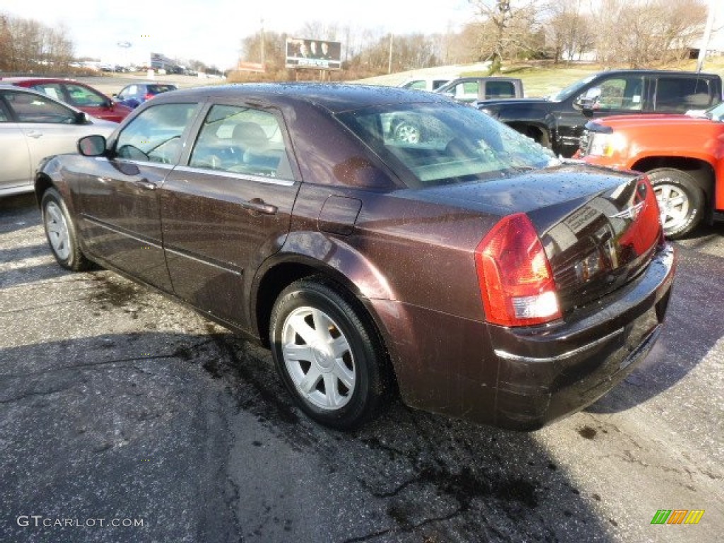 2005 300 Touring - Midnight Blue Pearlcoat / Dark Slate Gray/Light Graystone photo #7