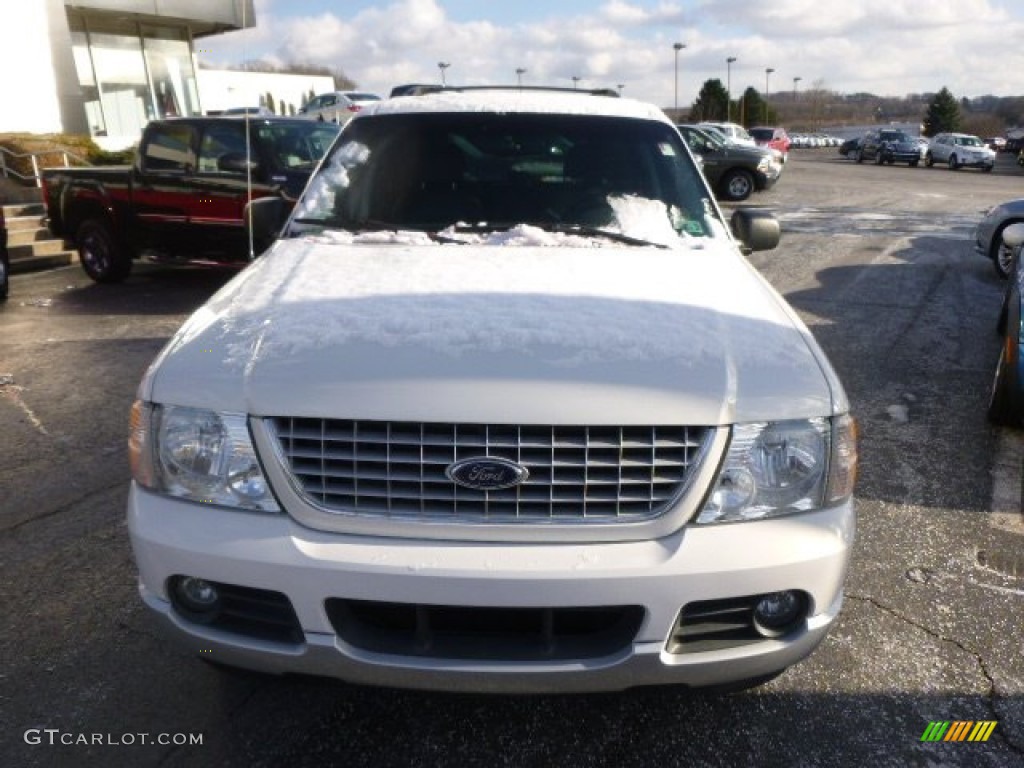 2002 Explorer Limited 4x4 - White Pearl / Midnight Grey photo #2