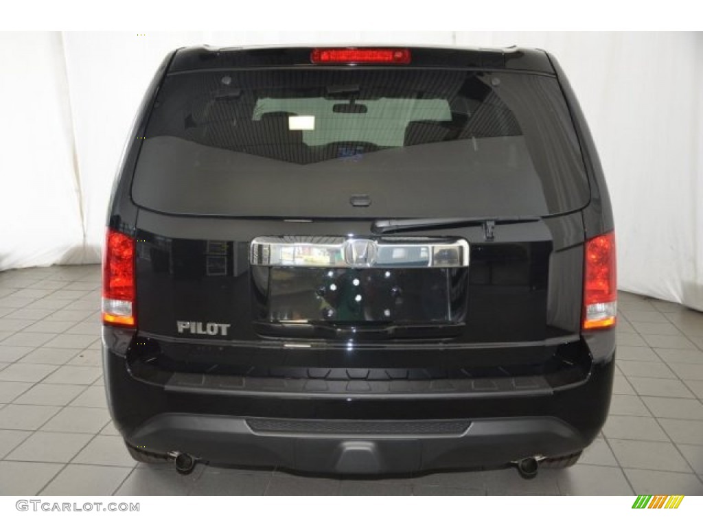 2015 Pilot LX - Crystal Black Pearl / Gray photo #6