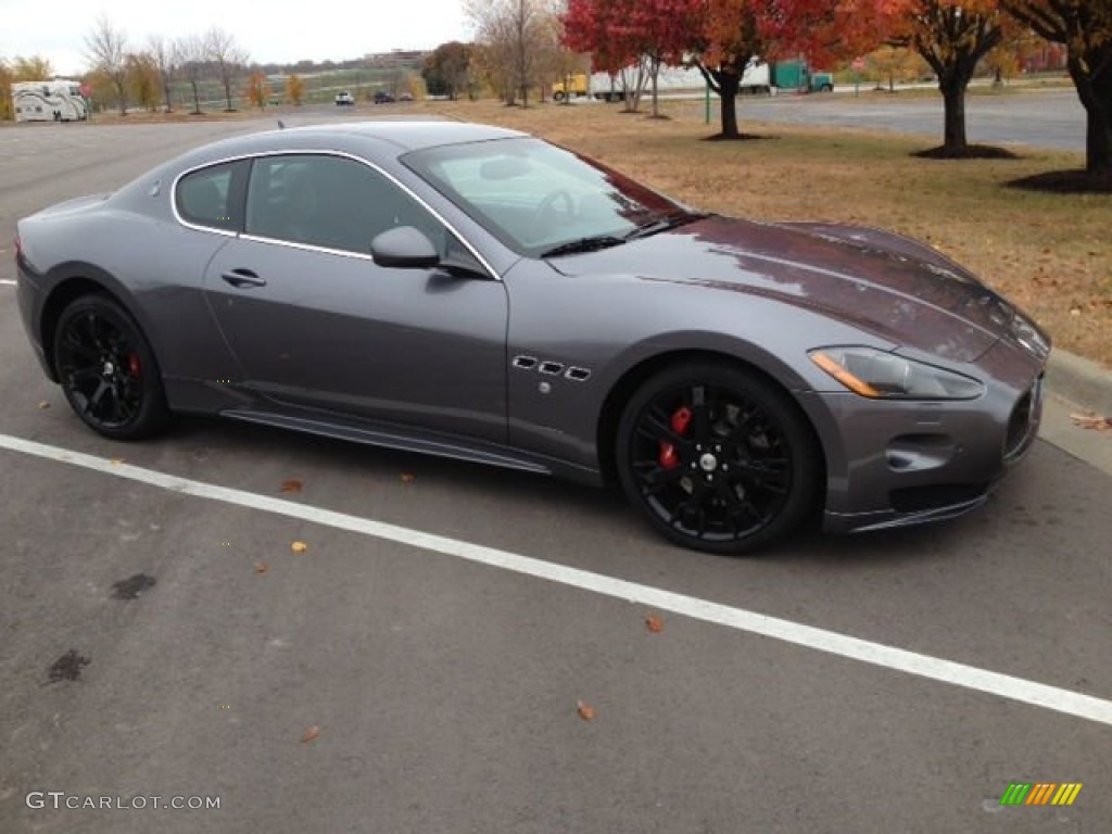 2011 GranTurismo S Automatic - Grigio Alfieri (Grey) / Nero photo #2