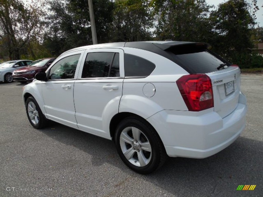 2011 Caliber Mainstreet - Bright White / Dark Slate Gray photo #3