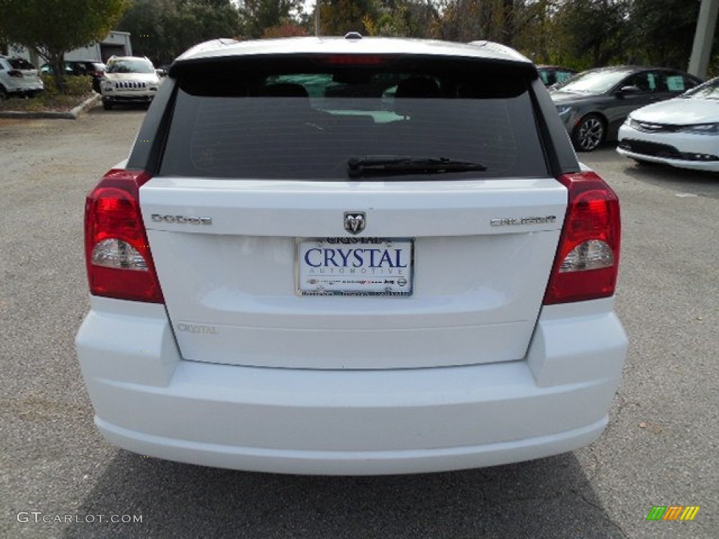 2011 Caliber Mainstreet - Bright White / Dark Slate Gray photo #8