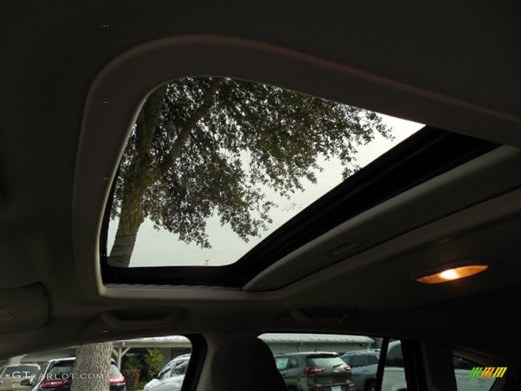 2011 Caliber Mainstreet - Bright White / Dark Slate Gray photo #23