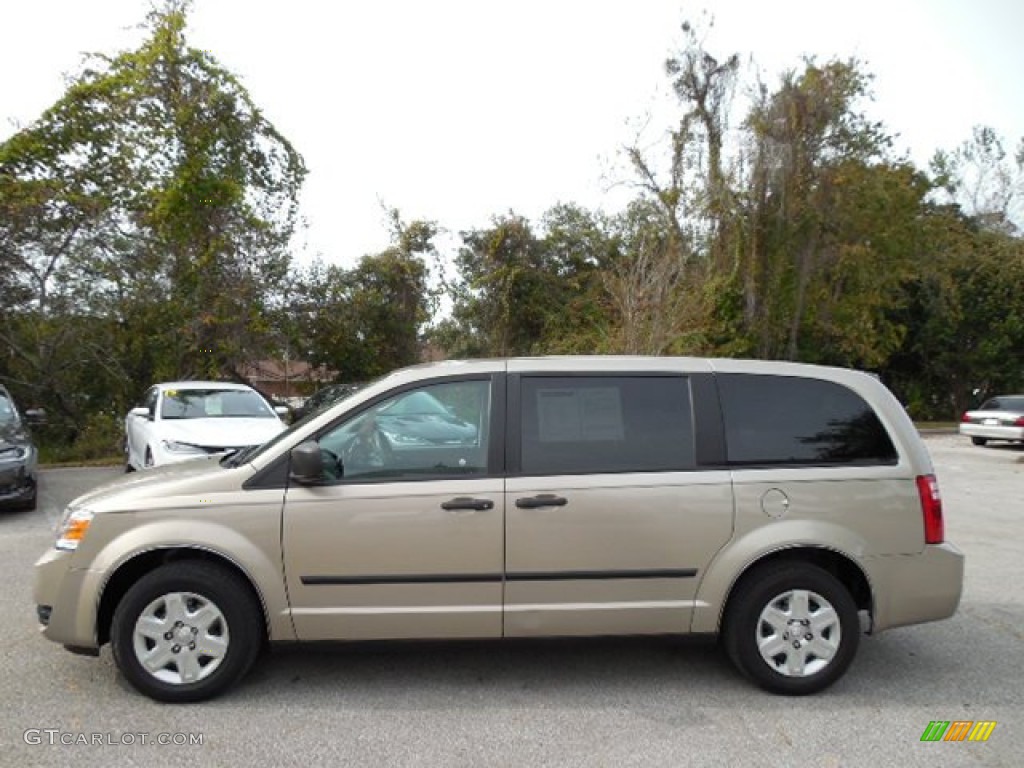 2008 Grand Caravan SE - Light Sandstone Metallic / Dark Slate/Light Shale photo #2