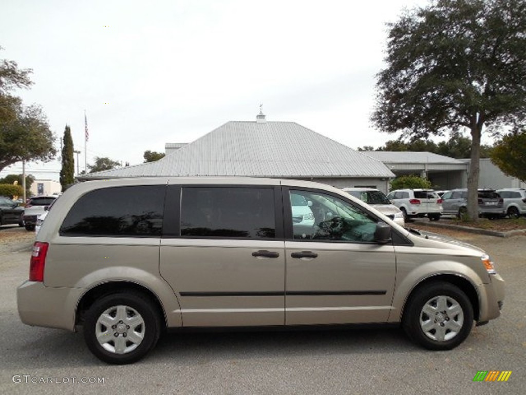 2008 Grand Caravan SE - Light Sandstone Metallic / Dark Slate/Light Shale photo #11