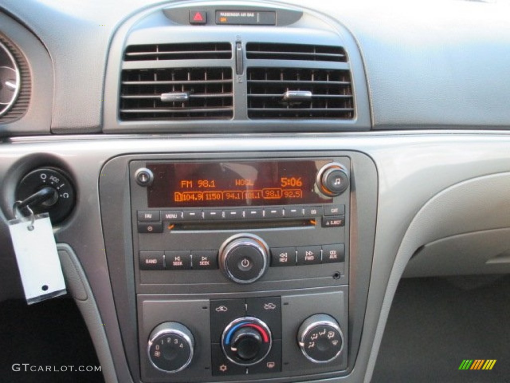 2007 Aura XE - Techno Gray Metallic / Gray photo #16