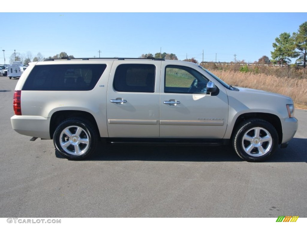 2007 Suburban 1500 LTZ 4x4 - Gold Mist Metallic / Light Cashmere/Ebony photo #6