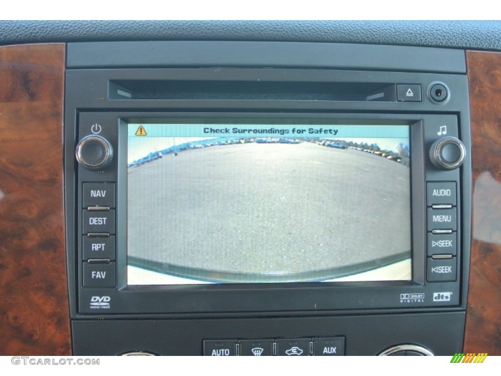 2007 Suburban 1500 LTZ 4x4 - Gold Mist Metallic / Light Cashmere/Ebony photo #16