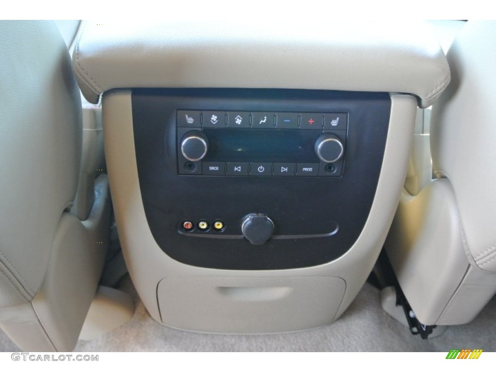 2007 Suburban 1500 LTZ 4x4 - Gold Mist Metallic / Light Cashmere/Ebony photo #20