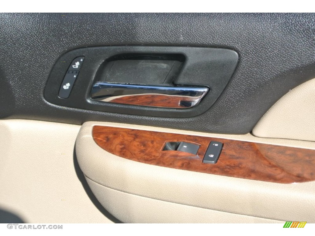 2007 Suburban 1500 LTZ 4x4 - Gold Mist Metallic / Light Cashmere/Ebony photo #27