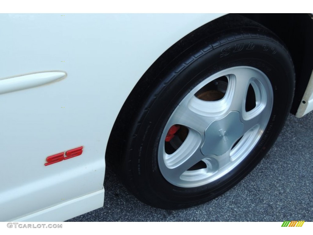 2004 Monte Carlo SS - White / Medium Gray photo #21