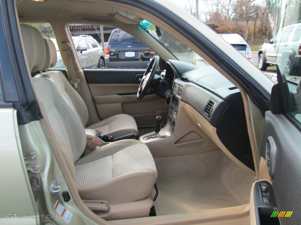 Beige Interior 2003 Subaru Forester 2.5 XS Photo #99316696