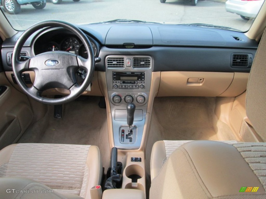 2003 Subaru Forester 2.5 XS Beige Dashboard Photo #99316834