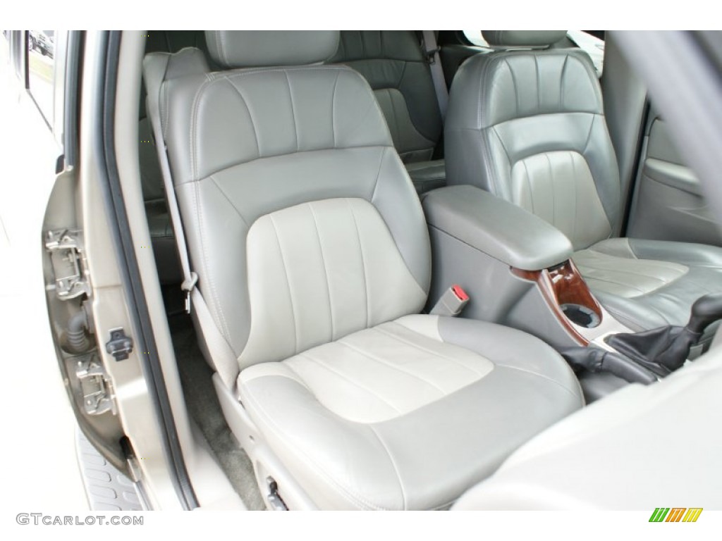 2003 Envoy SLT - Pewter Metallic / Medium Pewter photo #23