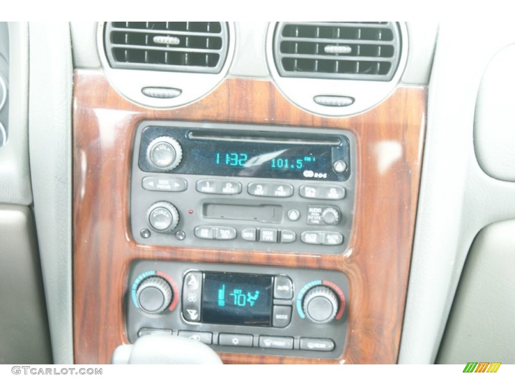 2003 Envoy SLT - Pewter Metallic / Medium Pewter photo #27
