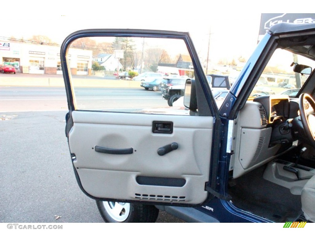2004 Wrangler X 4x4 - Patriot Blue Pearl / Khaki photo #11