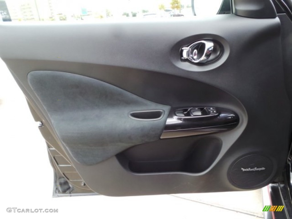 2014 Nissan Juke NISMO RS AWD NISMO RS Leather/Synthetic Suede Door Panel Photo #99324994