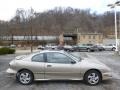 2002 Light Taupe Metallic Pontiac Sunfire SE Coupe #99327066