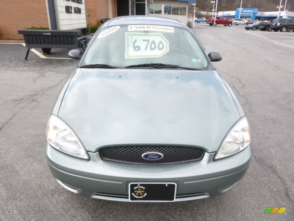 2006 Taurus SE - Light Tundra Metallic / Medium/Dark Flint Grey photo #3