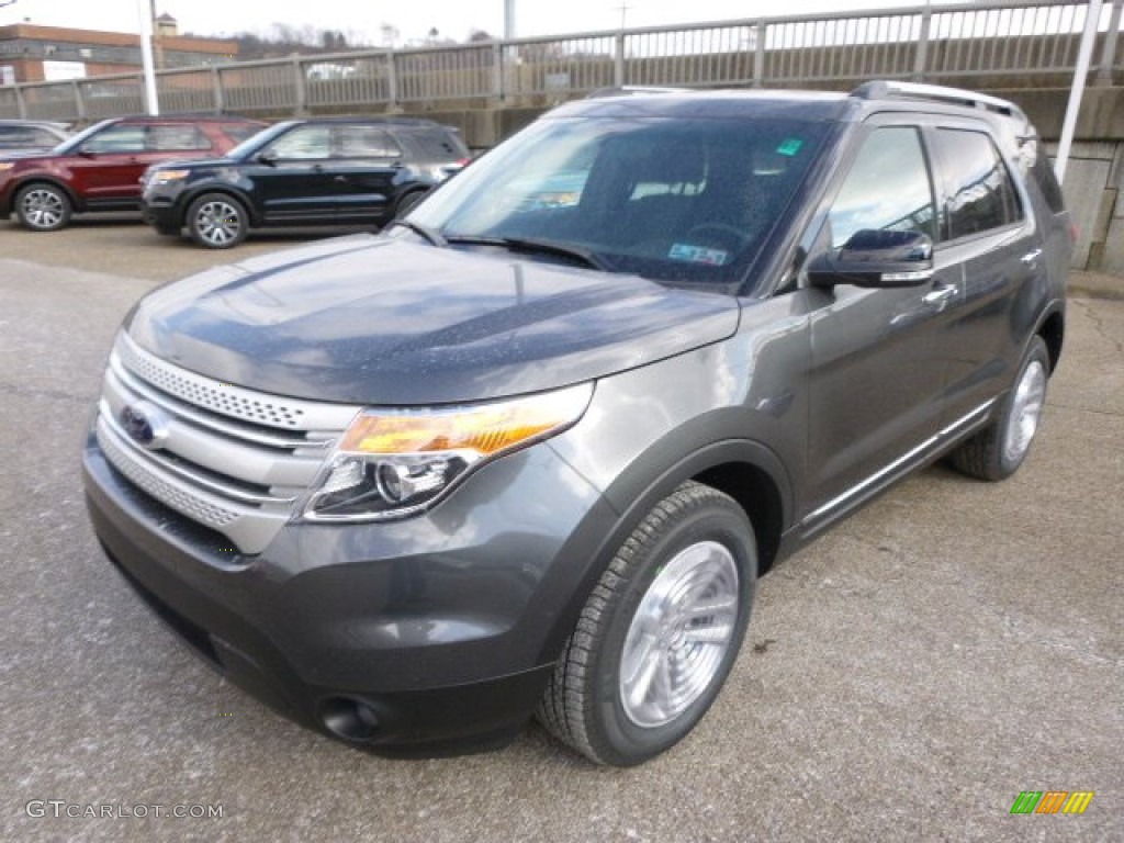 Magnetic 2015 Ford Explorer XLT 4WD Exterior Photo #99330205