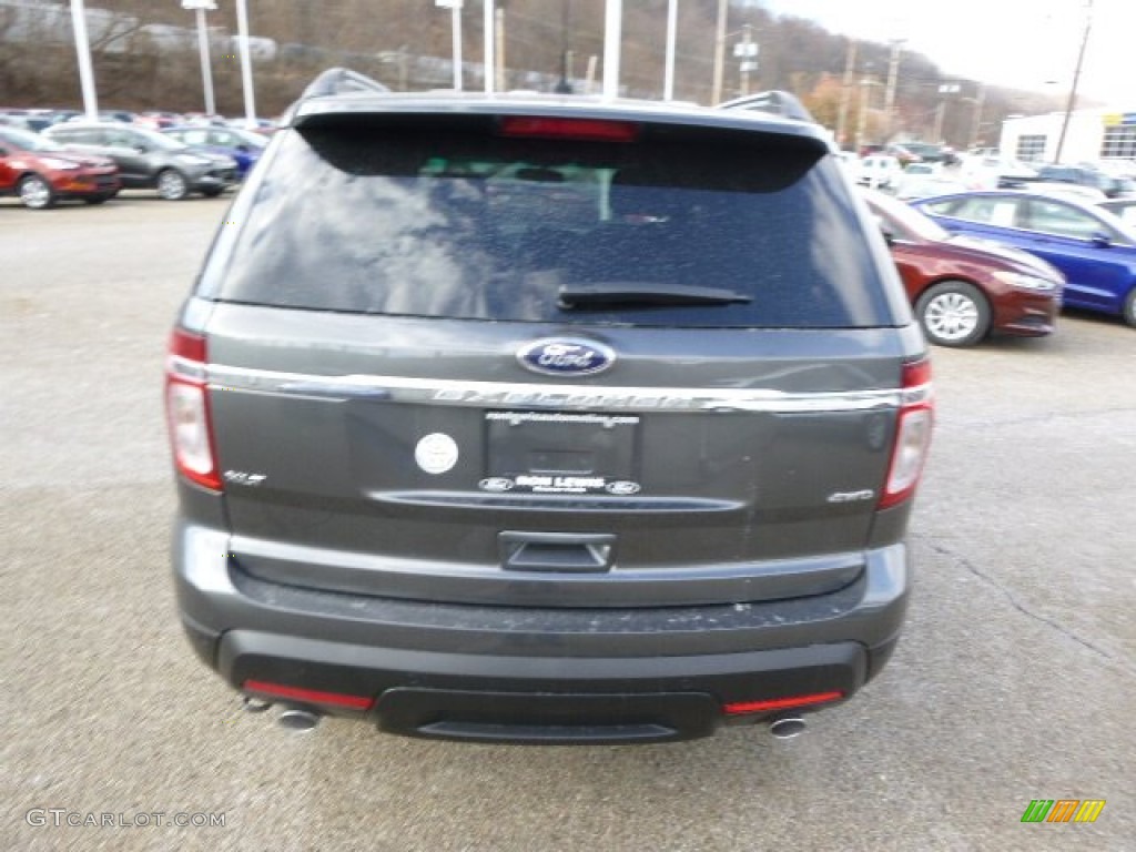 2015 Explorer XLT 4WD - Magnetic / Charcoal Black photo #7