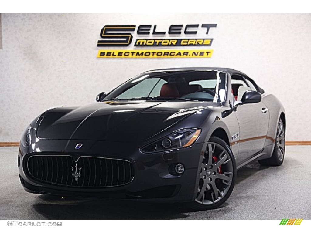 2011 GranTurismo Convertible GranCabrio - Grigio Granito (Dark Grey) / Rosso Corallo photo #1