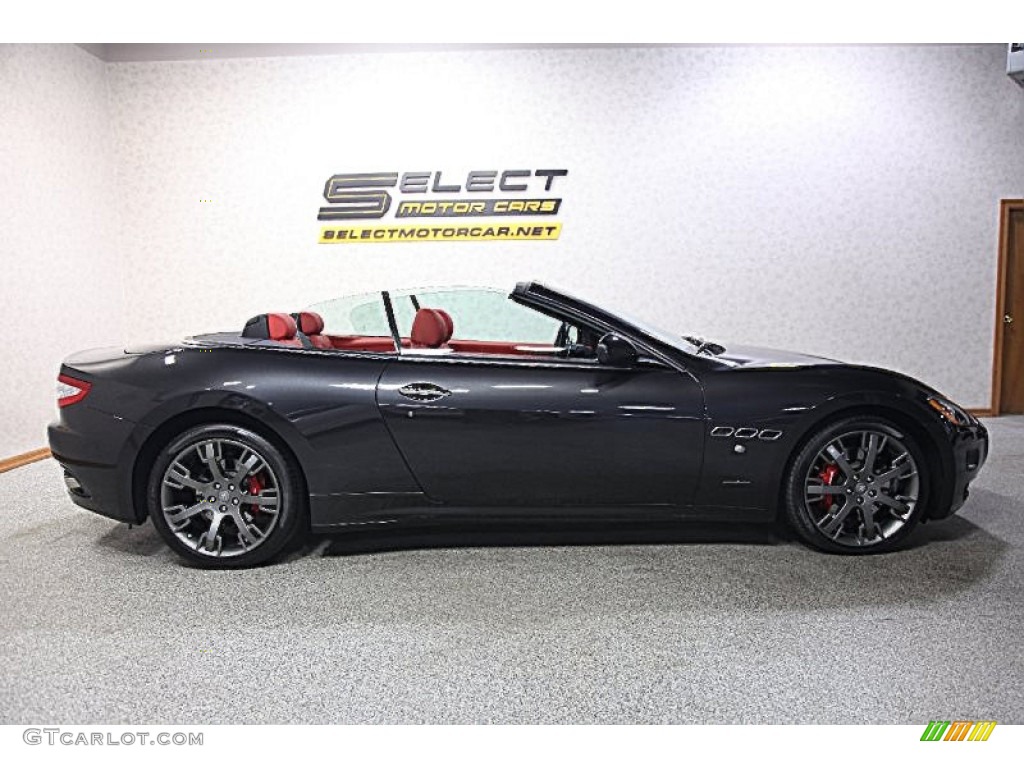 2011 GranTurismo Convertible GranCabrio - Grigio Granito (Dark Grey) / Rosso Corallo photo #4
