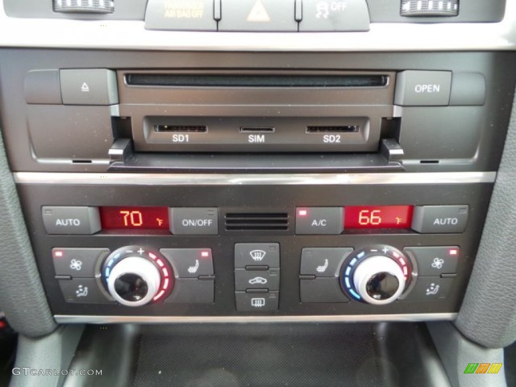 2015 Audi Q7 3.0 TDI Premium Plus quattro Controls Photo #99332713