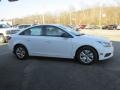 Summit White - Cruze LS Photo No. 5